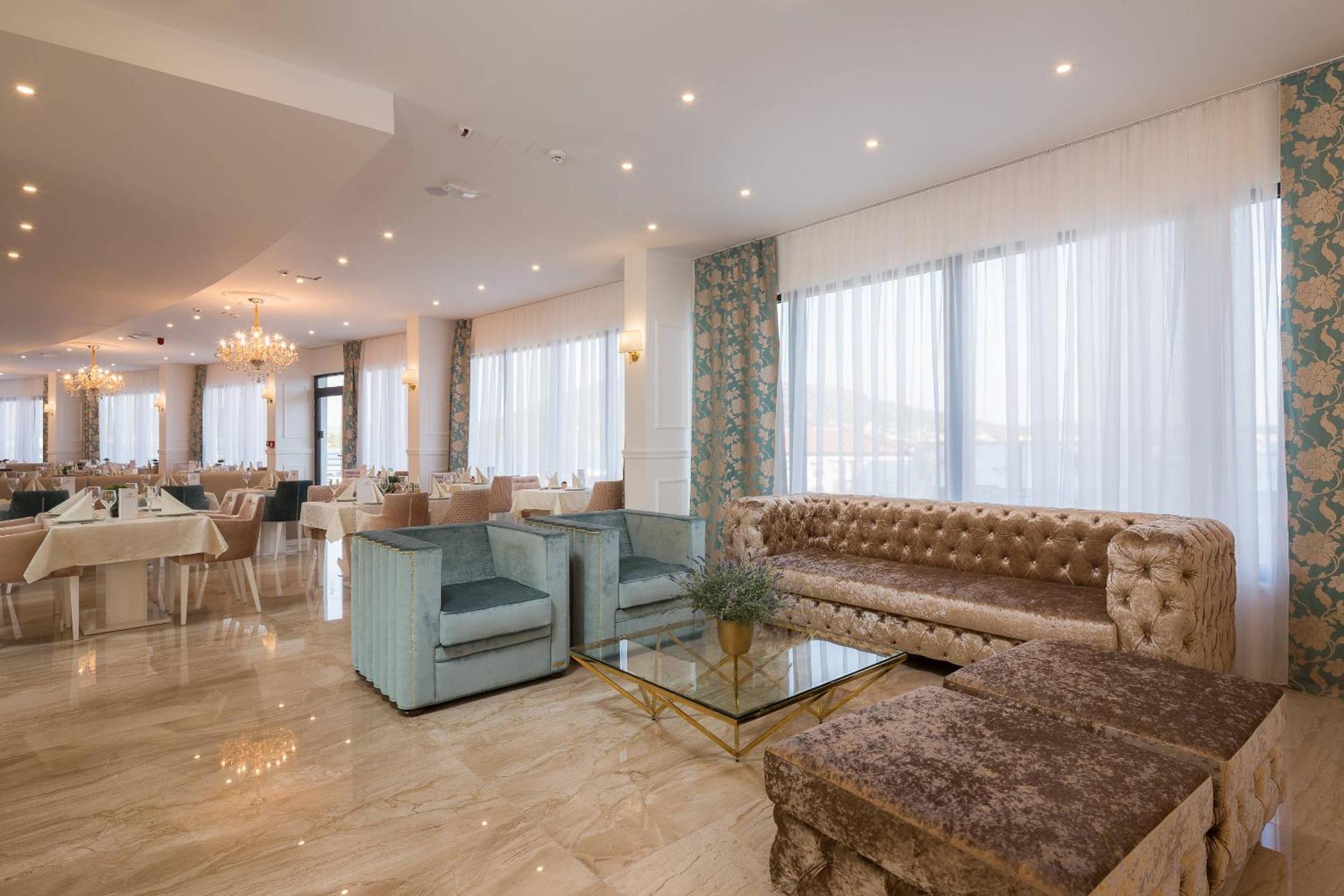 Hotel Perla Rogoznica  Exteriér fotografie