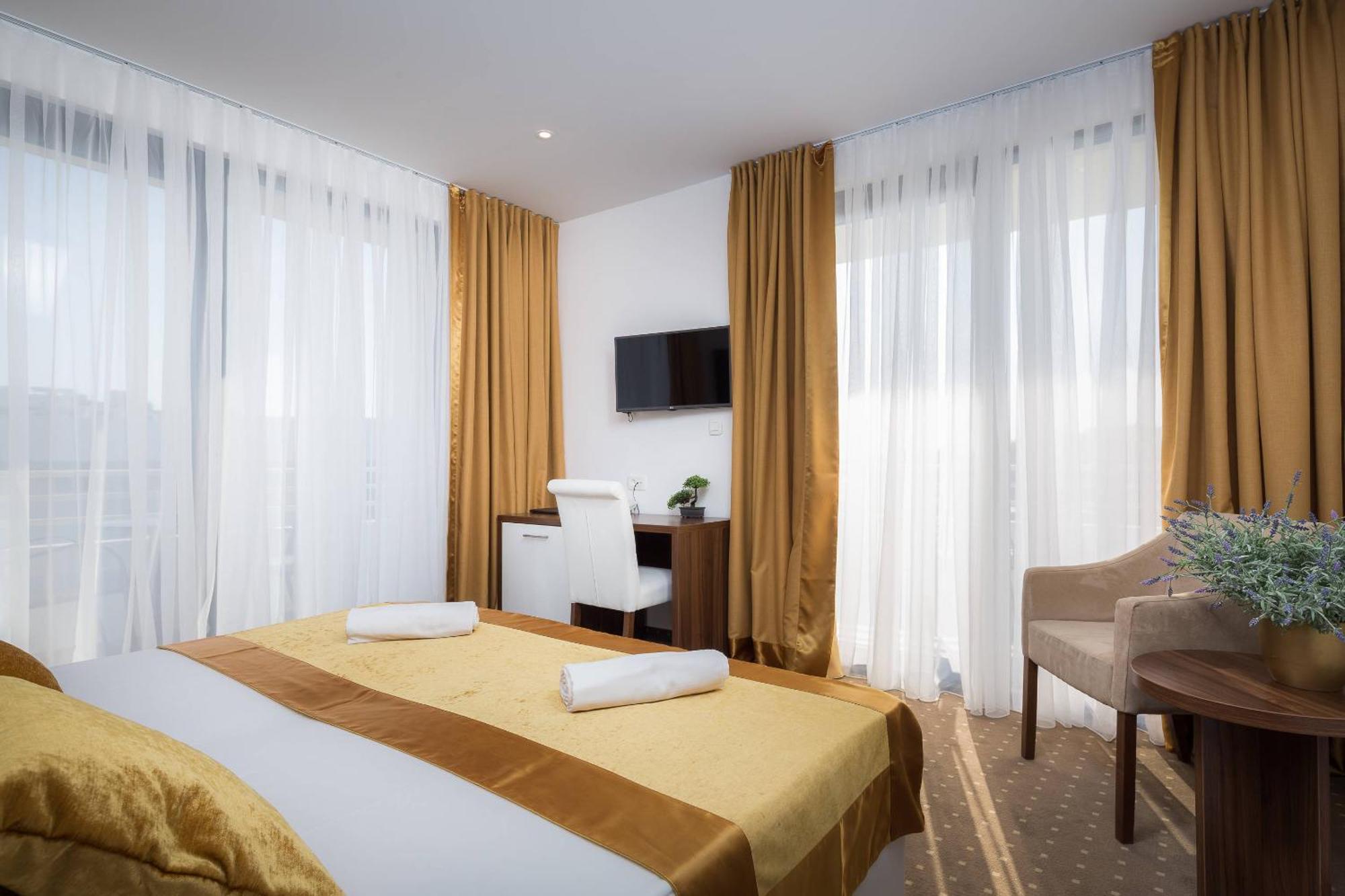 Hotel Perla Rogoznica  Exteriér fotografie